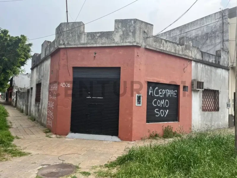 Esmeralda 4300, Piso 0