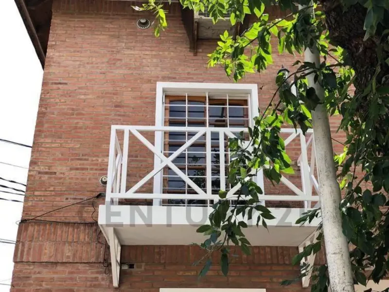 La Paz 100