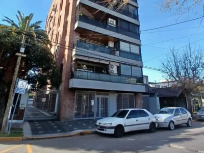 Cordoba 4300, Piso 5