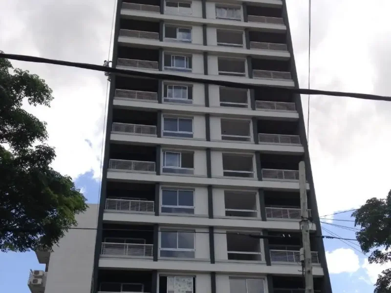 San Juan 4400, Piso 1